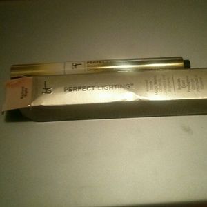 IT Cosmetics Perfect Lightning Radiant Light